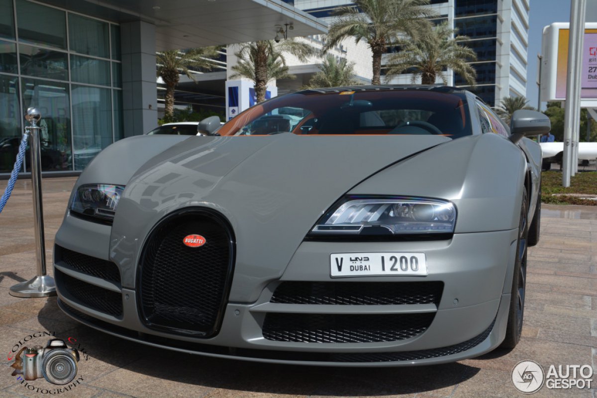 Grey Bugatti Veyron Grand Sport Vitesse in Dubai