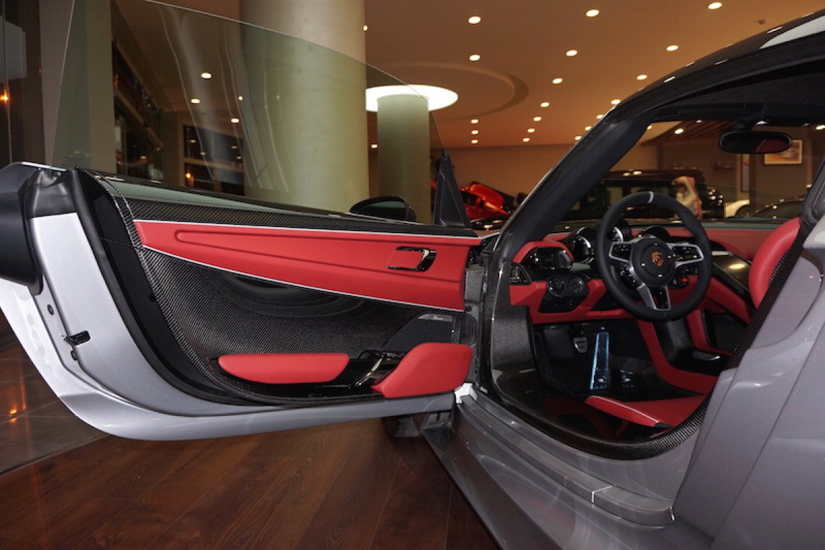 For Sale : Porsche - 918 Spyder by Seven Car lounge.