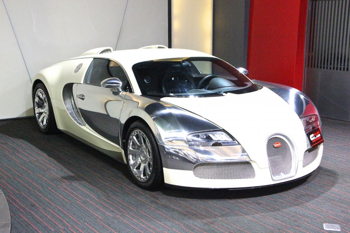For Sale : Bugatti veyron centenaire by Al Ain Class Motors.
