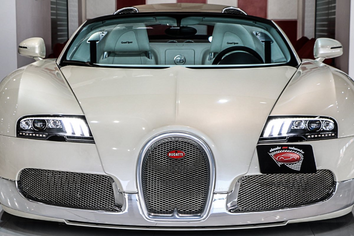 Deals on Wheels LLC : Bugatti Veyron Grand Sport.