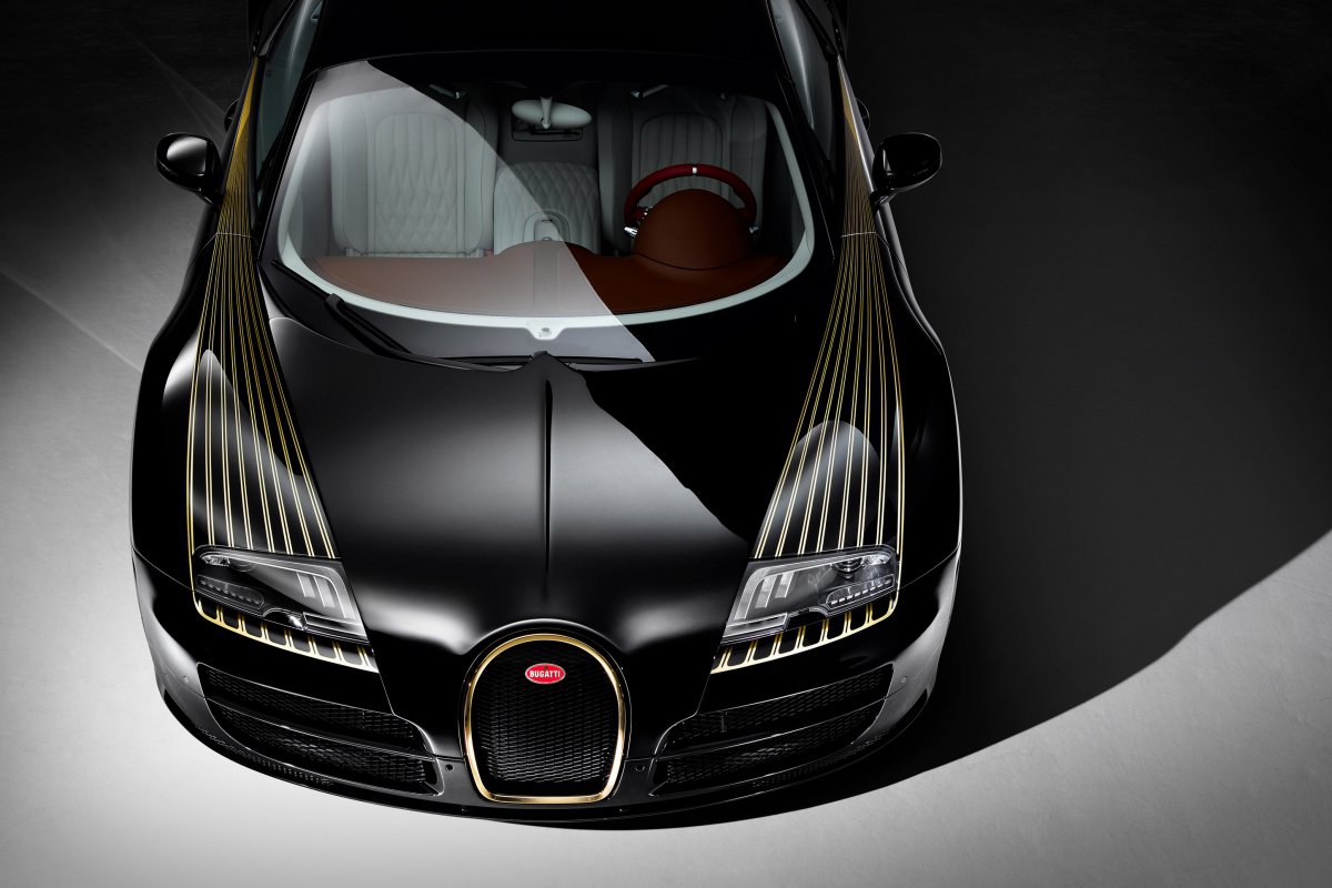 Video : Les Legendes de Bugatti: Veyron Grand Sport Vitesse Black Bess. 