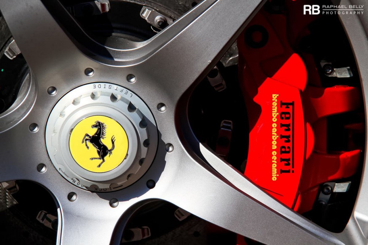 Ferrari LaFerrari dans toute sa splendeur par Raphaël Belly.