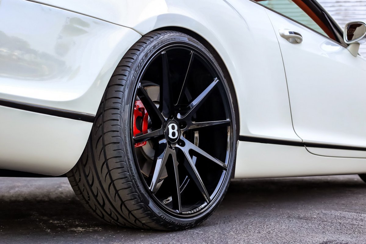 Exclusive Motoring Bentley Continental GT On Vossen Wheels