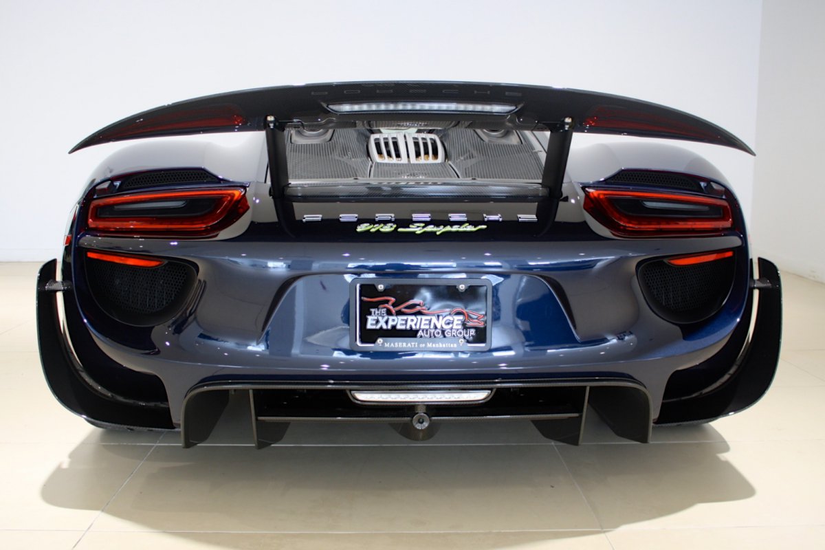 For Sale : 918 Spyder Weissach package
