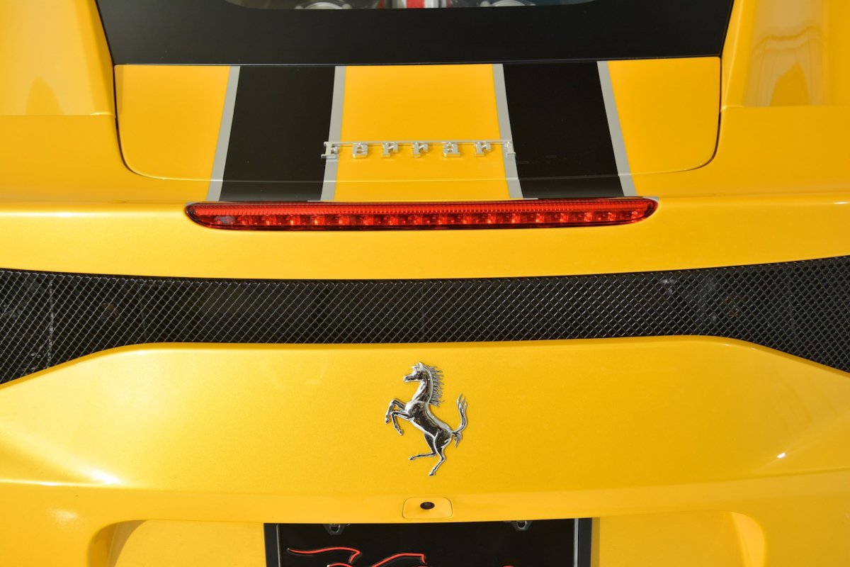 For sale : 2014 Ferrari 458 Speciale 