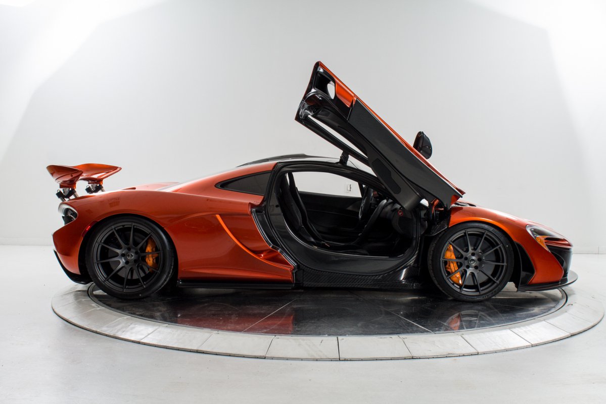 For Sale : McLaren P1