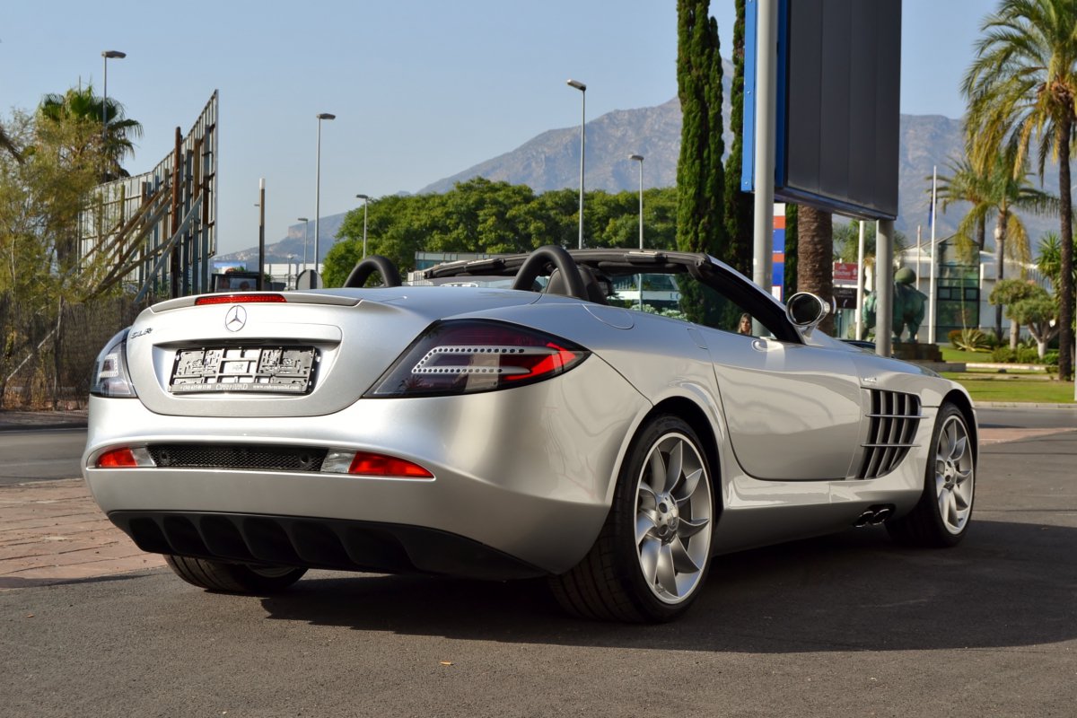  For Sale : Mercedes-Benz SLR McLaren Roadster 