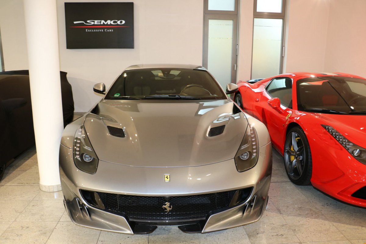 Ferrari F12 TDF - SEMCO Exclusive Cars 