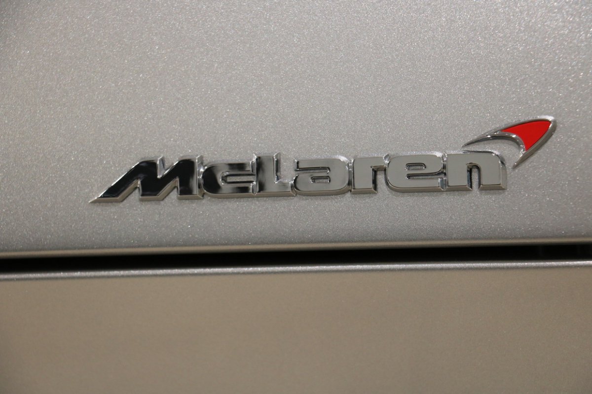 SOLD : Mercedes SLR McLaren Stirling Moss - SEMCO 