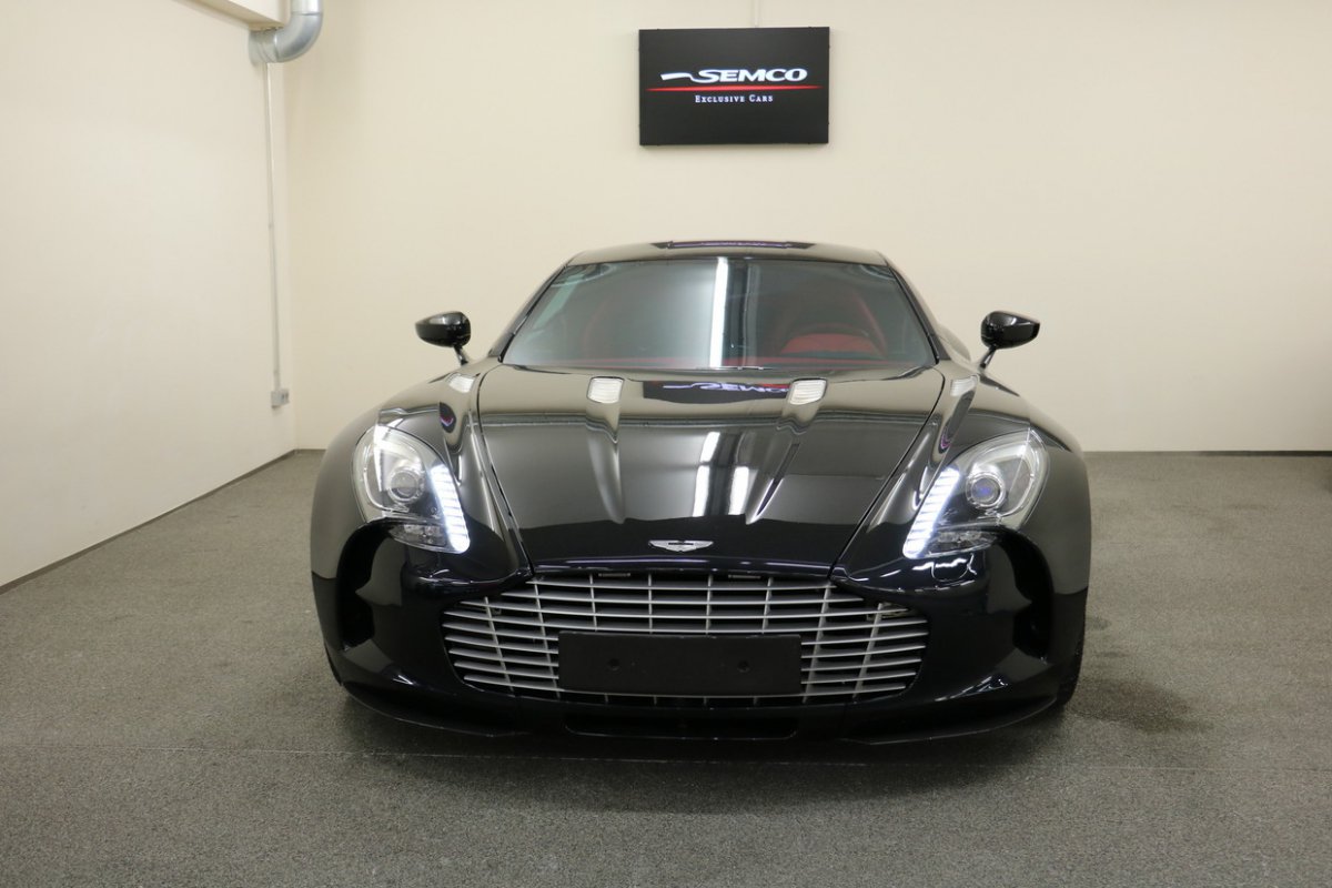 For sale : Aston Martin One- 77