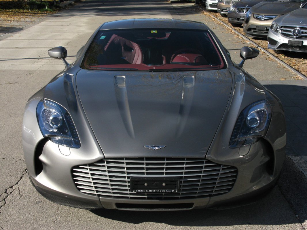 A vendre : Aston Martin One- 77
