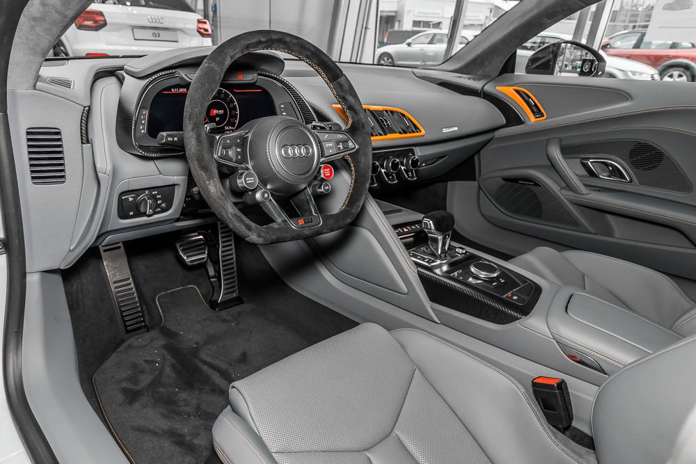 A vendre : Audi R8 V10 plus 