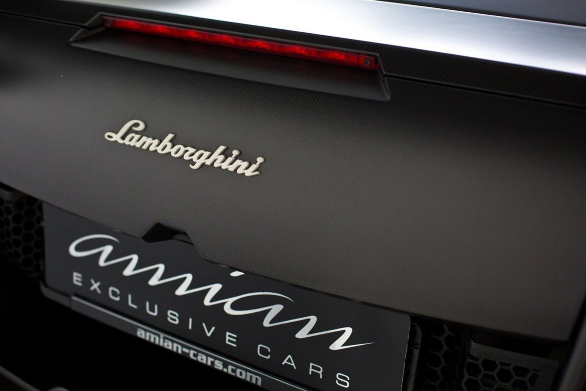 Lamborghini Murcielago LP670-4 SV 