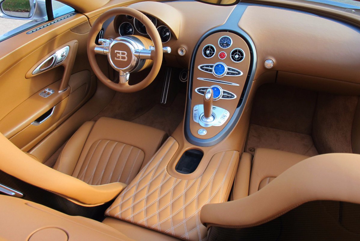 For sale : Bugatti Veyron Grand Sport 
