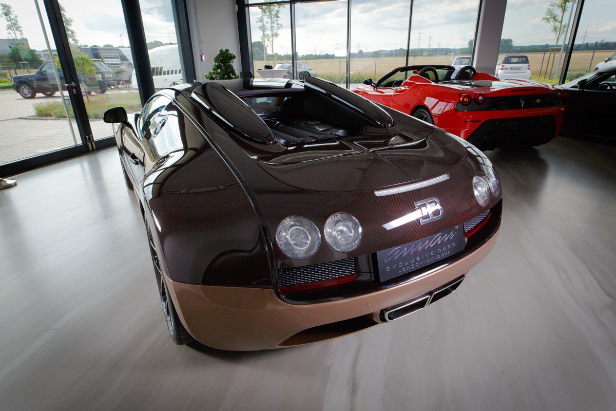 Amian Cars : Bugatti Veyron Grand Sport Vitesse Rembrandt for sale