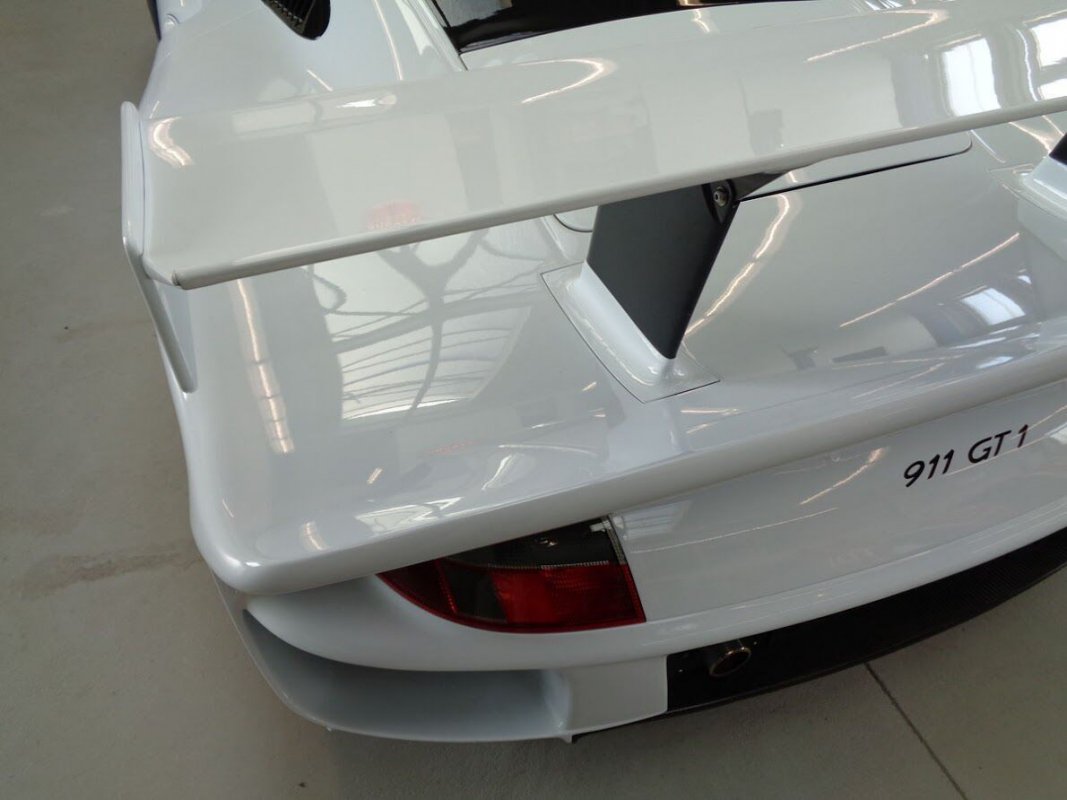 Porsche 911 GT1 for sale