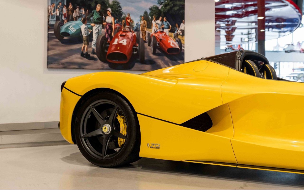 Une Ferrari LaFerrari Aperta à vendre pour 10 millions d'euros