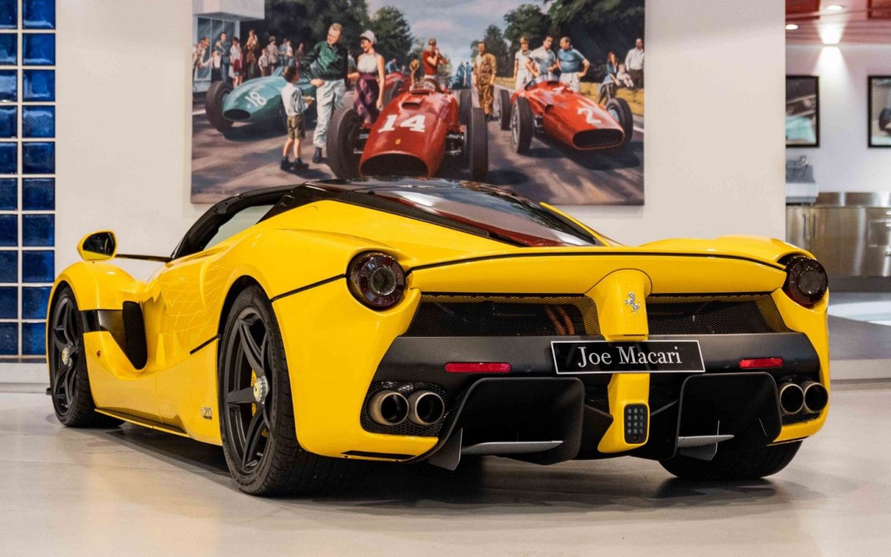 Une Ferrari LaFerrari Aperta à vendre pour 10 millions d'euros