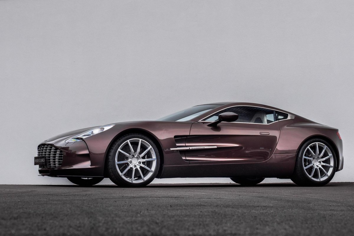 For sale : ASTON MARTIN ONE - 77 