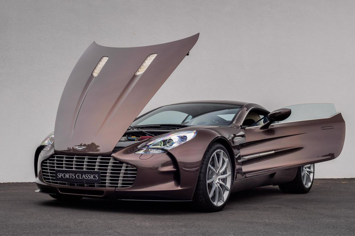 For sale : ASTON MARTIN ONE - 77 