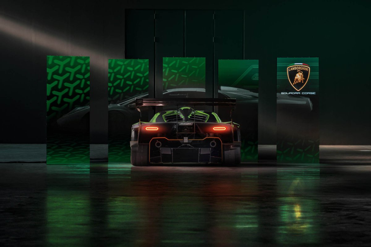 Lamborghini Essenza SCV12 : Une Hypercar dédiée au circuit.