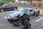 Porsche 918 Spyder Crashes In China